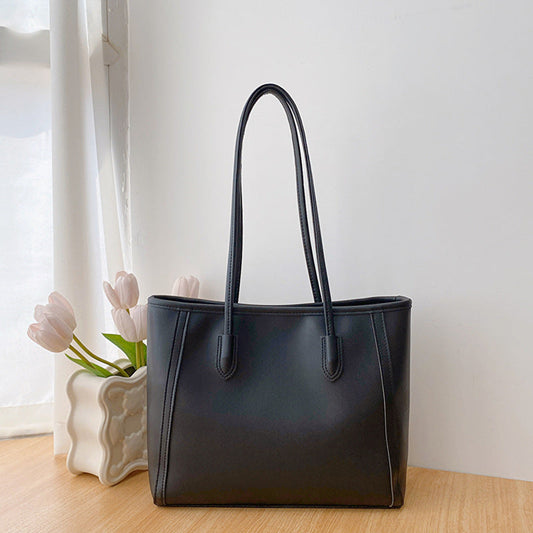 Black Chic Large Capacity Tote Bag - PU Leather Commuter Shoulder Handbag for Women