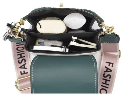Green Stylish Korean Minimalist Crossbody Bag - Elegant Small Square Shoulder Bag with Phone Pocket