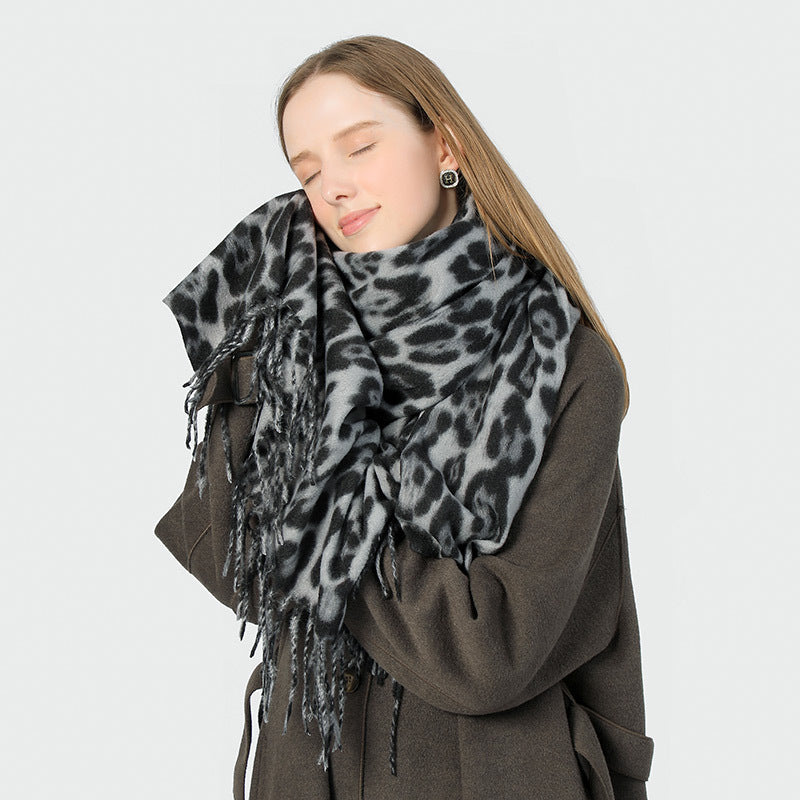 Stylish Animal Print Scarf - Warm Fall/Winter Shawl with Tassels, Imitation Cashmere(Light brown)