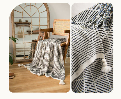 Grey and Beige Diamond Pattern Soft Cozy Knit Throw Blanket with Tassels - Geometric Pattern Lightweight Acrylic Blanket for Sofa Couch Bed, 130x150cm