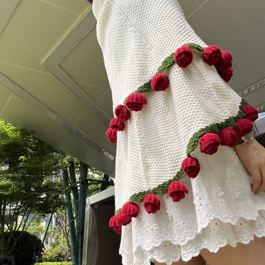 Handmade Rose Bouquet Blanket - Premium Finished Floral Nap Blanket, 113cm Diameter, 52 Flowers