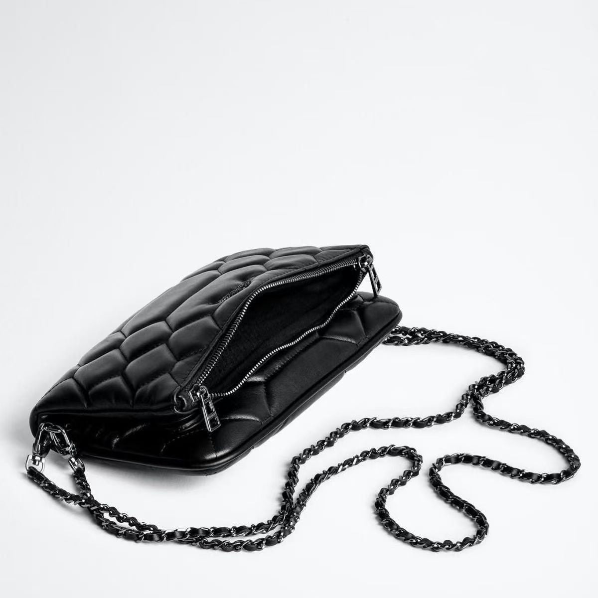 Chic Quilted Leather Crossbody Bag with Chain Strap & Tassel Detail(Pure black)
