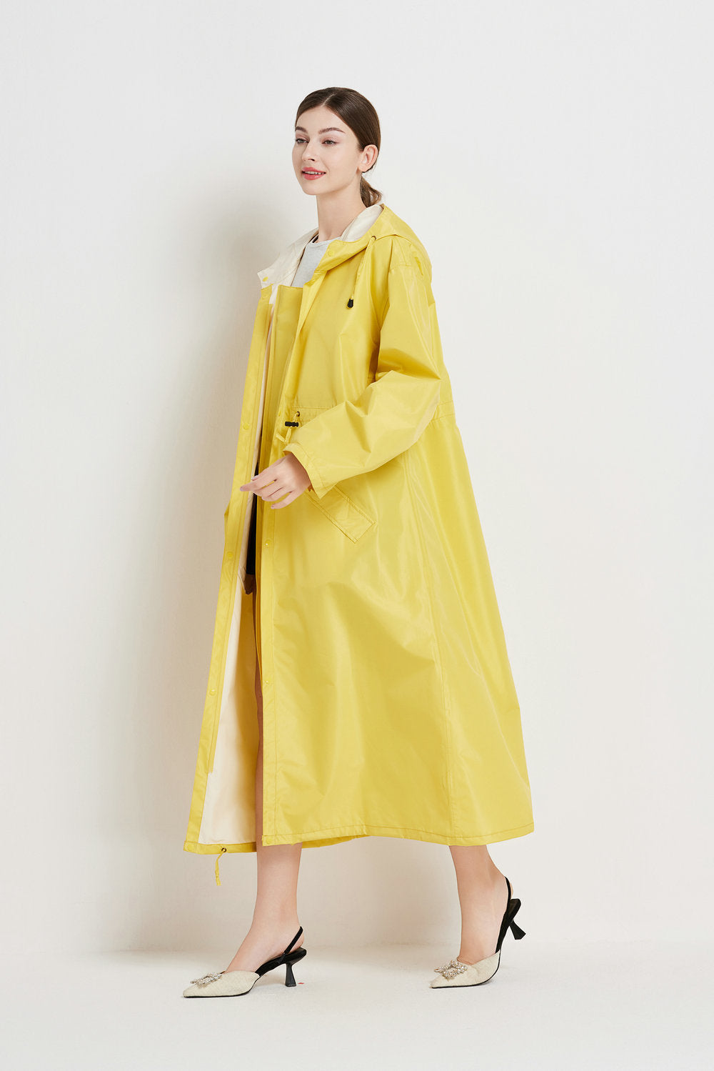 Size L Yellow Women's Chic Lightweight Waterproof Raincoat - Long Hooded Packable Rain Jacket with Pouch
