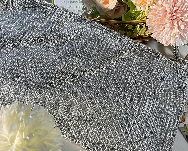 Modern Handbag - Elegant with Decorative Accents(black)