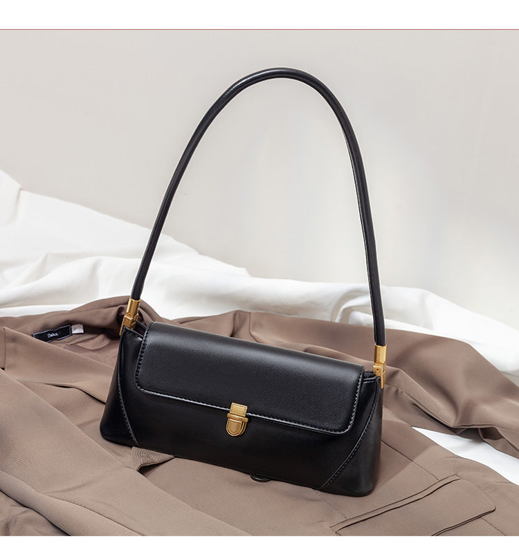Black Elegant Vintage Baguette Shoulder Bag - Chic PU Leather Underarm Purse with Gold Clasp