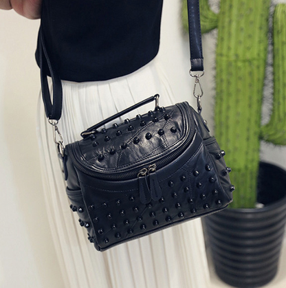 Women's Black Studded Handbag Soft PU Leather Crossbody Shoulder Bag with Rivets Trendy Box Purse 22cm for Travel Party