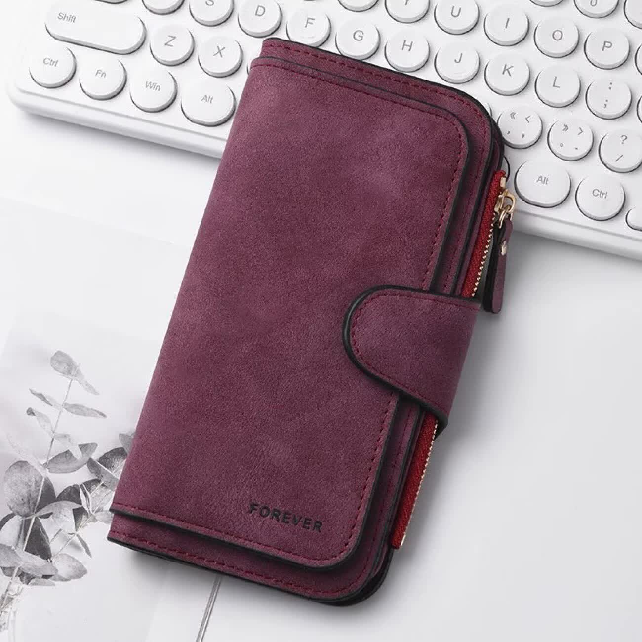 Claret Stylish Large-Capacity Women's Long Wallet â€“ Vintage PU Leather Clutch with Zipper and Snap Closure