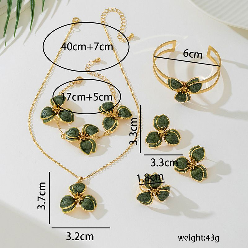 Green Floral Enamel Jewelry Set – Five-Piece Alloy Accessory Collection with Minimalist Botanical Design