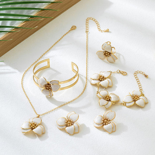 White Floral Enamel Jewelry Set – Five-Piece Alloy Accessory Collection with Minimalist Botanical Design