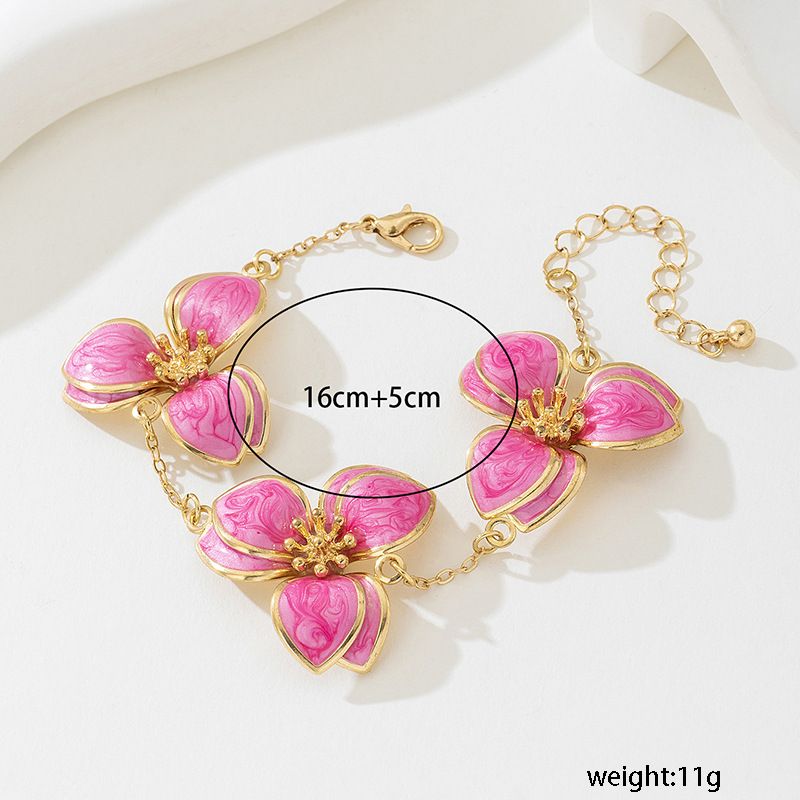 White Floral Enamel Jewelry Set – Five-Piece Alloy Accessory Collection with Minimalist Botanical Design