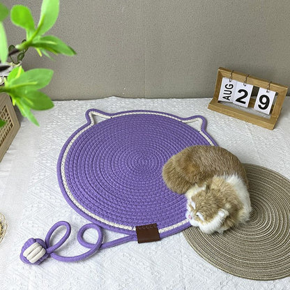 Green Durable Cat Scratching Mat with Attached Toy Ball - Washable and Multi-Functional, Ideal for Cats' Scratching and Sleeping - 50cm Diameter