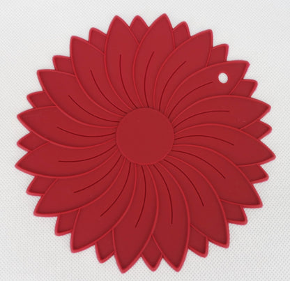 5-Piece Round Flower Silicone Trivet Set â€“ Heat-Resistant, Non-Slip, Dishwasher-Safe Pot Holder for Kitchen Protection and Table Decoration