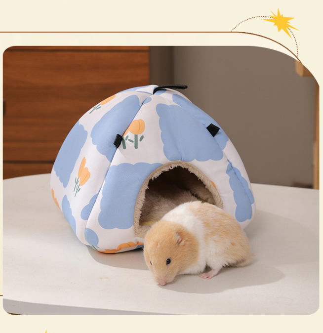 Cartoon bear Soft Shelter for Small Mammals â€“ Hanging & Floor Use, Waterproof Surface, Easy Clean(Size: S)