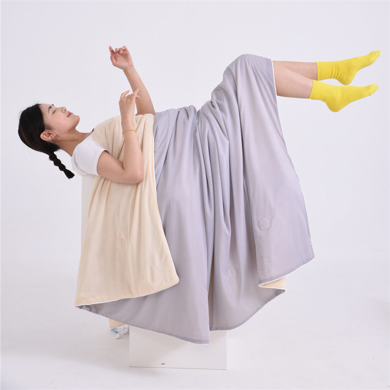 Yellow and gray color combination Cooling Summer Quilt with Ice Silk Fabric Lightweight Breathable Air Conditioner Blanket 180x220cm Soft Washable Comforter for Home Sleep Comfort