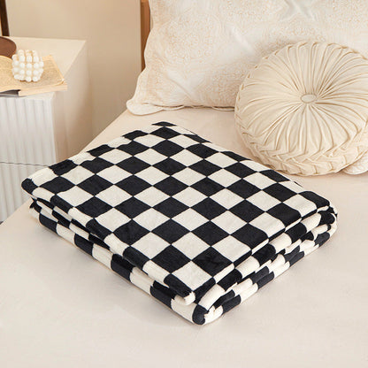 Black and white check Double-Sided Fleece Blanket â€“ 150Ã—200cm Machine Washable, No-Shedding Flannel Throw for Bed, Sofa & Air Conditioning Use
