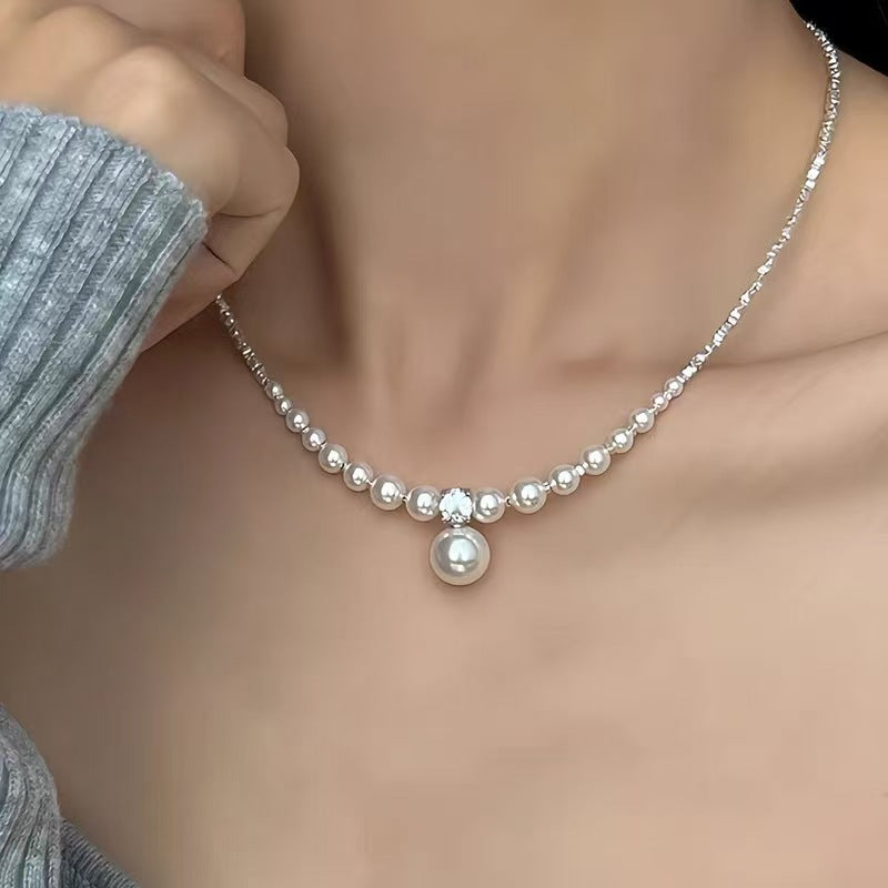 Elegant Pearl Choker Necklace for Women â€“ Ins Style Minimalist Design with Crystal Accent and Drop Pearl Pendant (Silver Tone)
