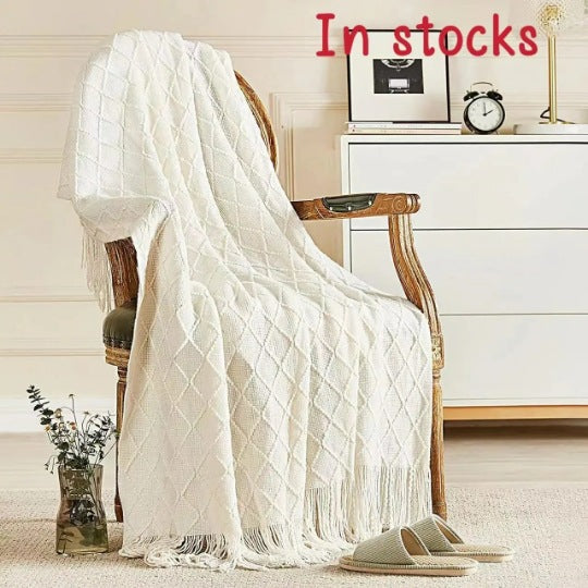 Beige Nordic Minimalist Knit Throw Blanket â€“ 127Ã—180cm Lightweight, Soft & Breathable Fleece-like Fabric with Tassel Edges for Sofa, Bed, Yoga & Air Conditioning Use