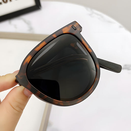 Agate Brown Foldable UV400 Sunglasses for Men and Women â€“ Lightweight Driving & Outdoor Sun Glasses with Hard Case, 18.4g TR+Metal Frame, Compact 32mm Folded Size