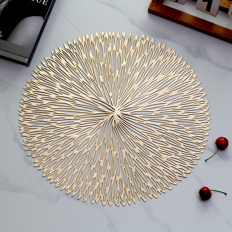 Gold Set of 3 Nordic-Style Round Table Mats â€“ Heat-Resistant, Non-Slip PVC Placemats for Home Use, Creative Dish Pads, 38cm Diameter, Ideal for Dining Tables and Decor