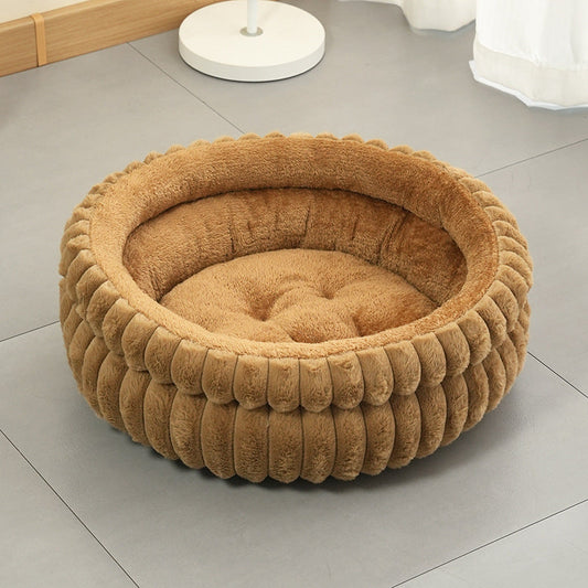 Coffee color Plush Round Pet Bed with Removable Cushion M Size, Thickened Warm Dog and Cat Nest for Small to Medium Pets, Cozy and Soft Sleeping Space for Home Use