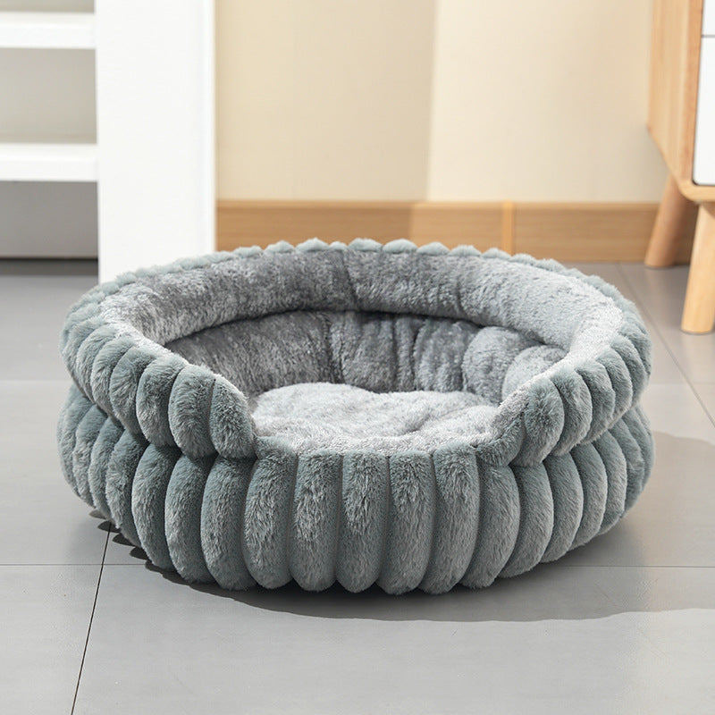 Grey Plush Round Pet Bed with Removable Cushion M Size, Thickened Warm Dog and Cat Nest for Small to Medium Pets, Cozy and Soft Sleeping Space for Home Use(Cut-out version)