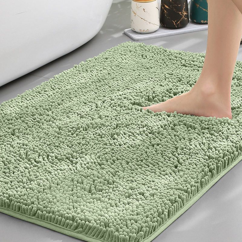 Light Green Thickened Chenille Bathroom Floor Mat 50x80cm Super Absorbent Non-Slip TPR Backing Rug for Shower Entrance and Washroom Soft Comfort for Local Households