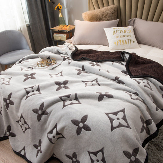 Brown Lucky Four-Leaf Clover 100x150CM Premium Double-Sided Print Flannel Blanket - Soft All-Season Air Conditioning Throw for Office Nap & Travel