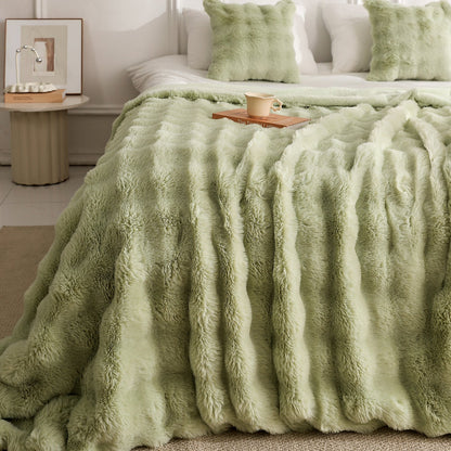 Green Luxury Tuscany Fleece Rabbit Fur Bubble Blanket (140 x 200 CM) - Double-Sided Thickened Soft Plush Bedding & Sofa Throw