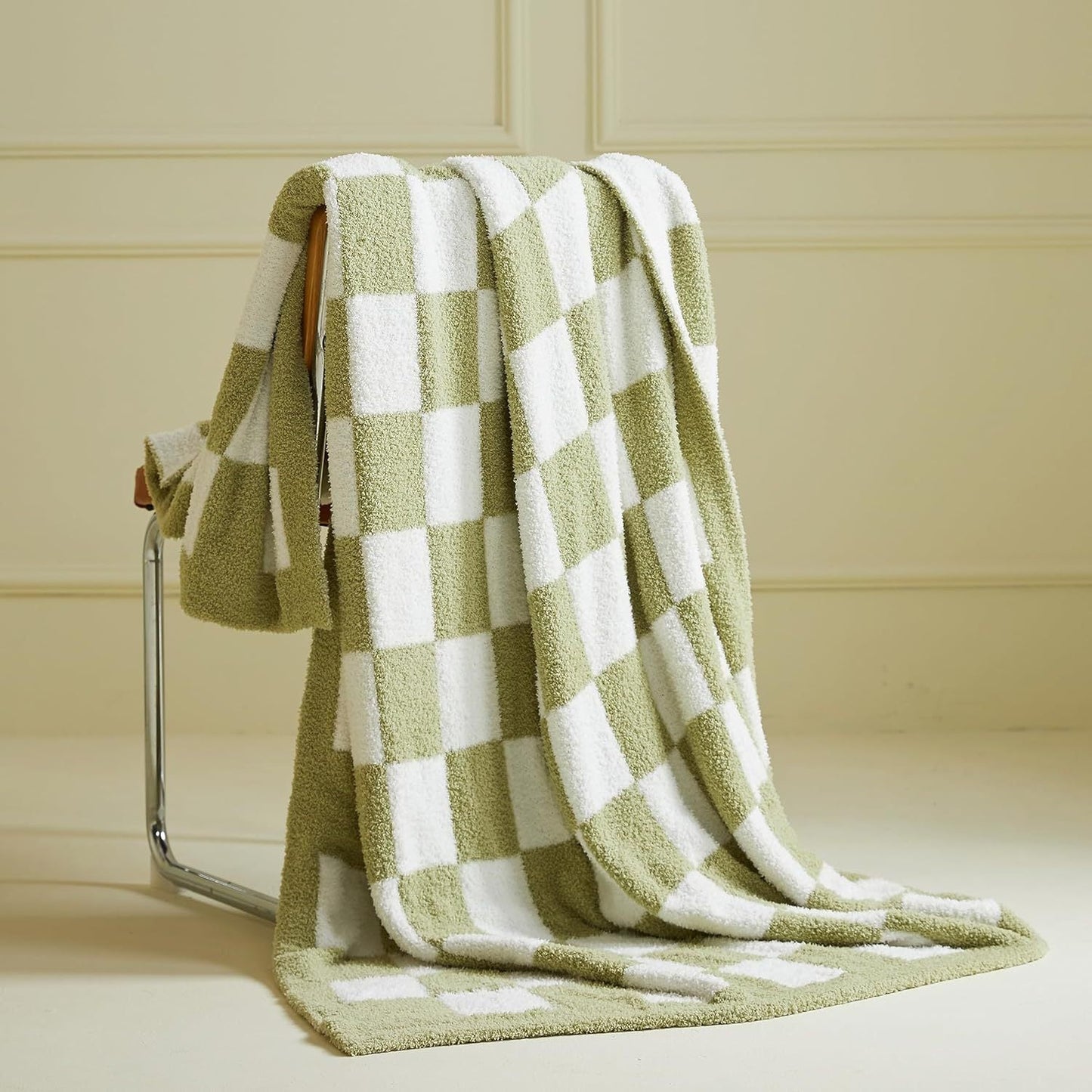Green and White Premium Knitted Checkerboard Throw Blanket(130 x 150 CM) - Soft Half-Velvet Fleece Nap Blanket, Couch Throw & Office Decorative Wrap