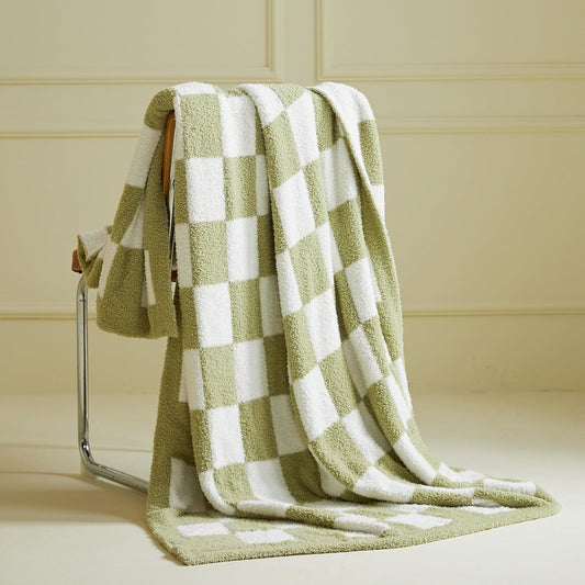 Green and White Premium Knitted Checkerboard Throw Blanket(130 x 150 CM) - Soft Half-Velvet Fleece Nap Blanket, Couch Throw & Office Decorative Wrap
