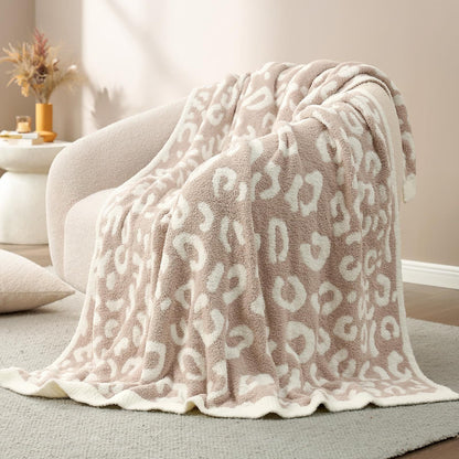 Leopard Print Checkerboard Flannel Throw Blanket(Small 70 x 100 CM) - Anti-Pilling Trendy Soft Plush Blanket for Bed, Sofa & Travel