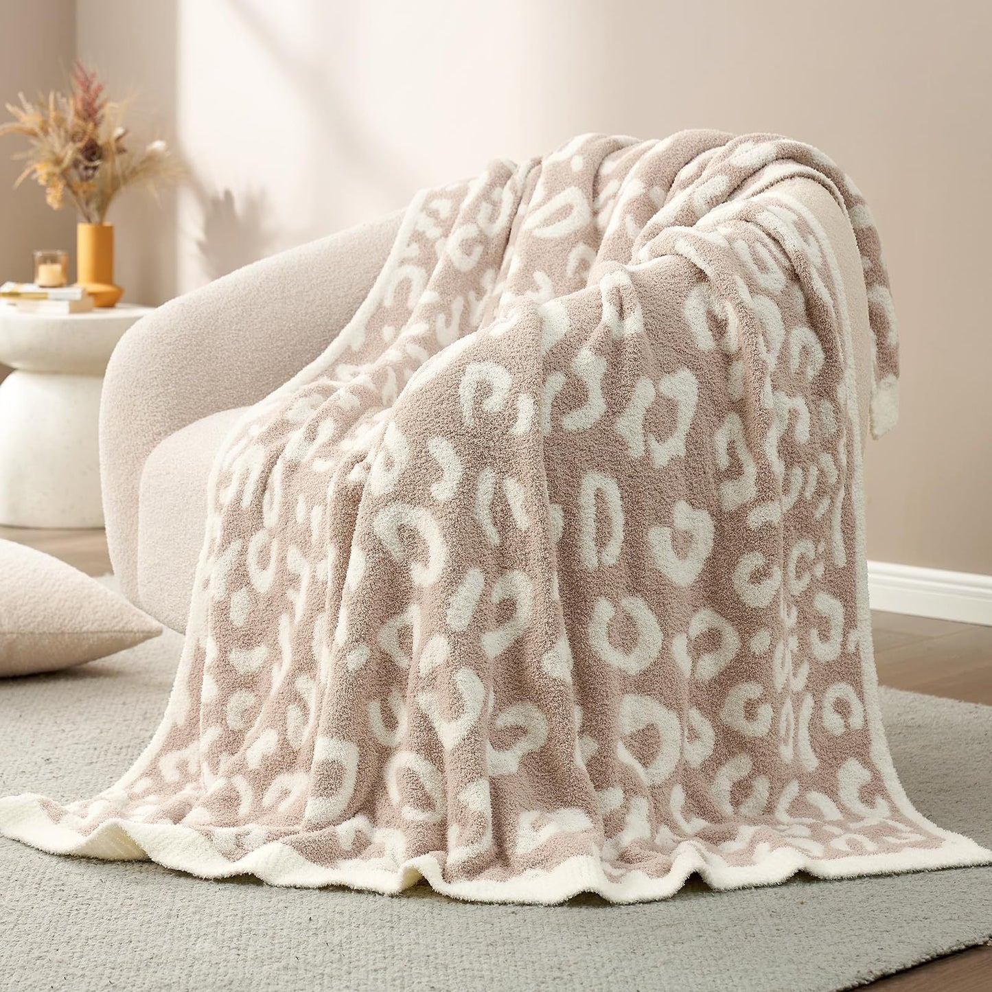 Leopard Print Checkerboard Flannel Throw Blanket(Medium 130 x 150 CM) - Anti-Pilling Trendy Soft Plush Blanket for Bed, Sofa & Travel