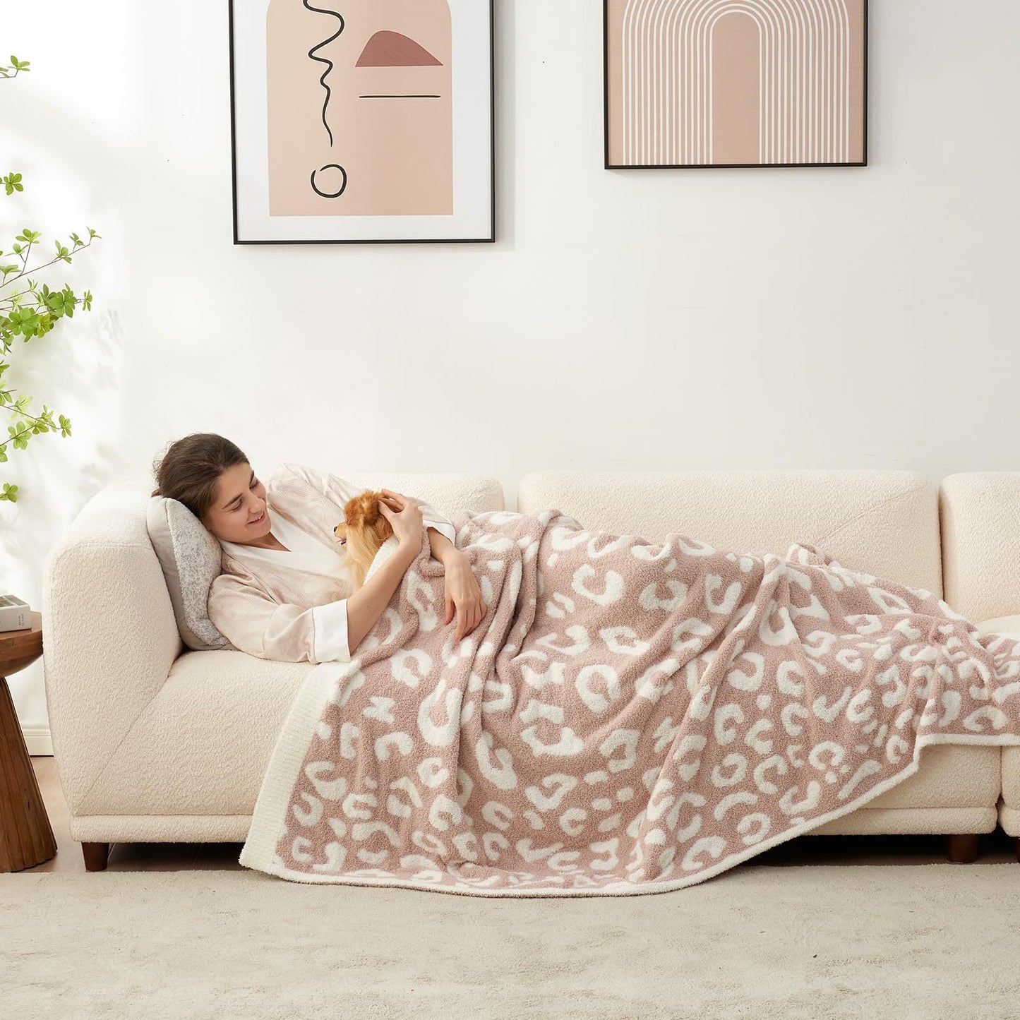 Leopard Print Checkerboard Flannel Throw Blanket(Medium 130 x 150 CM) - Anti-Pilling Trendy Soft Plush Blanket for Bed, Sofa & Travel