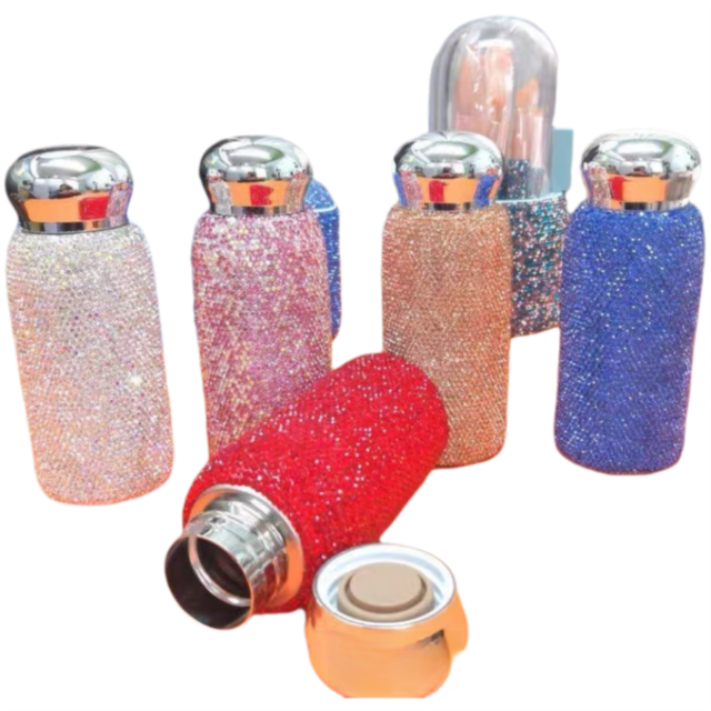 Red Peacock Pattern Handmade Luxury Diamond Insulated Water Bottle – Bling Rhinestone 304 Stainless Steel Pocket Mug (260ml)