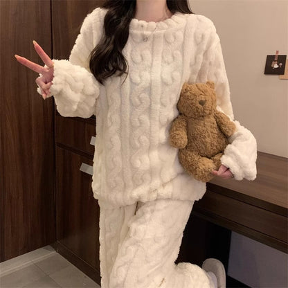 White Coral Fleece Jacquard Thermal Pajama Set â€” Autumn/Winter Fleece-Lined, Thickened, Casual Loungewear