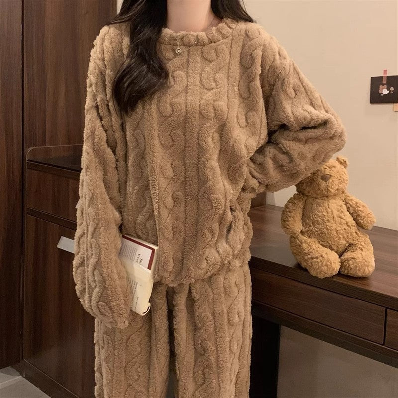 Khaki Coral Fleece Jacquard Thermal Pajama Set â€” Autumn/Winter Fleece-Lined, Thickened, Casual Loungewear