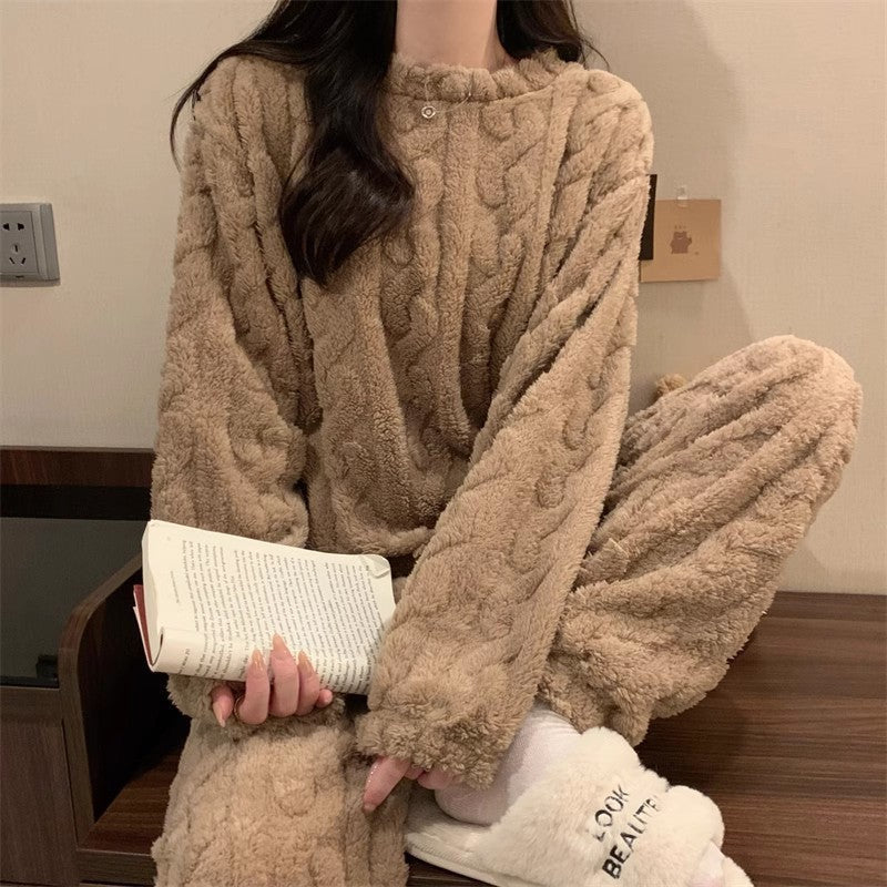 Khaki Coral Fleece Jacquard Thermal Pajama Set â€” Autumn/Winter Fleece-Lined, Thickened, Casual Loungewear