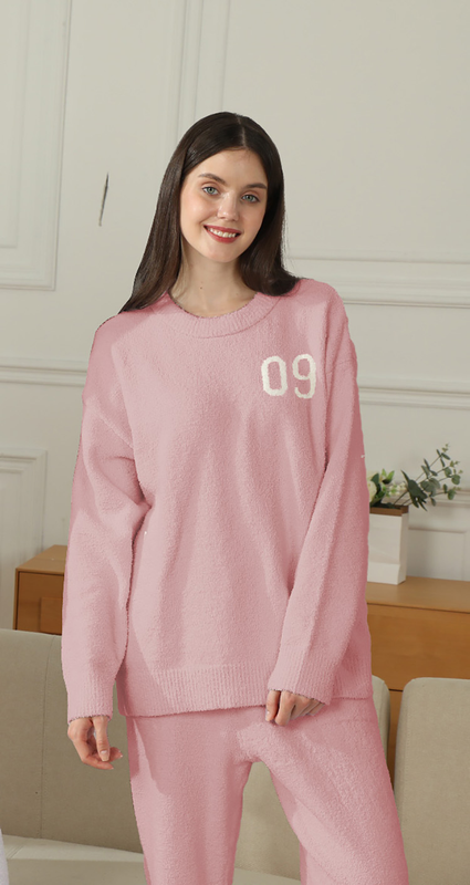 Pink Women's Warm & Cozy Semi-Flannel Couple's Pajamas â€” Knitted Digital Pattern, Soft Fleece Material, Pullover Style: The Ideal Choice for Loungewear in Autumn and Winter.
