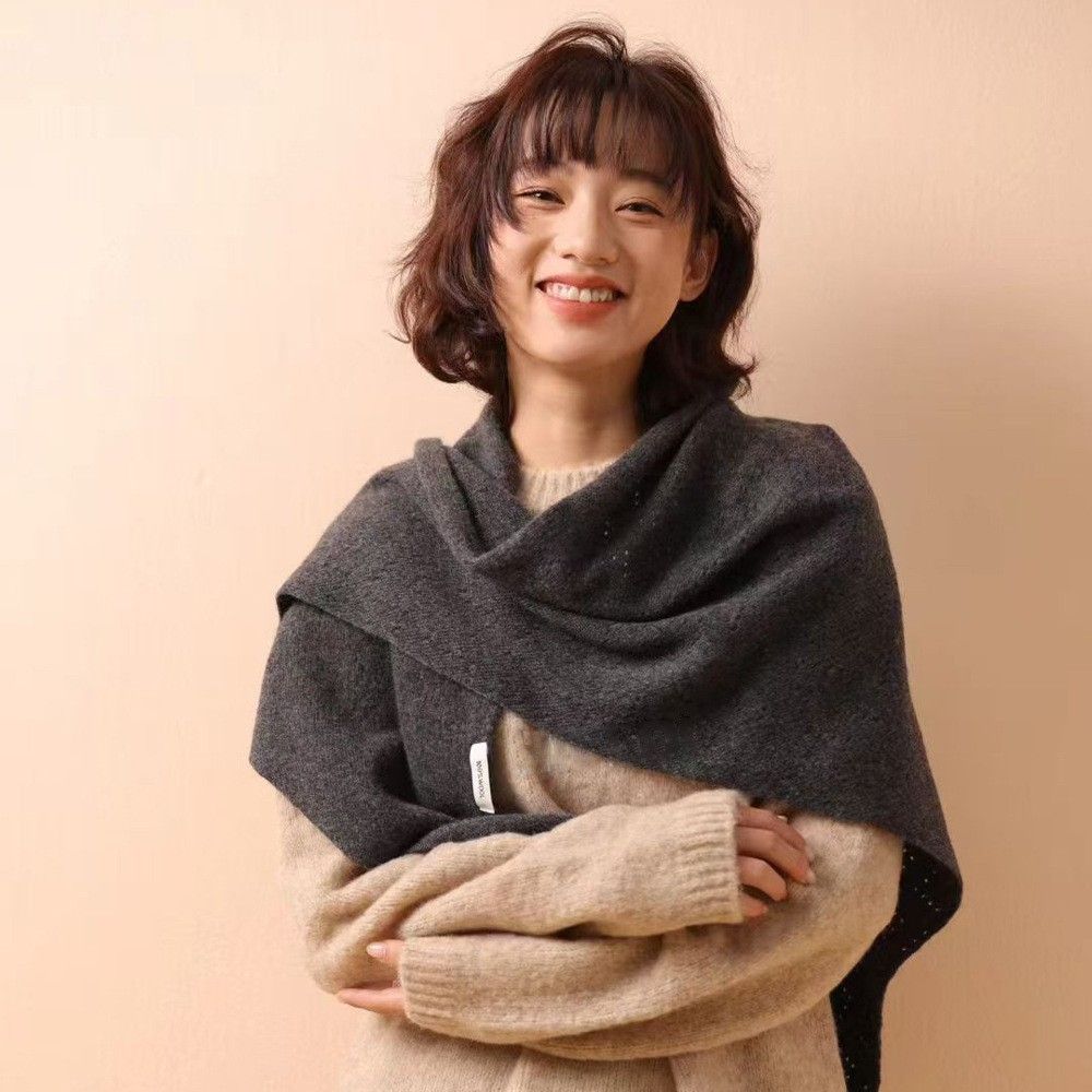 Black Women's Wool Blend Triangle Shawl - 70x180cm Knitted Winter Wrap - Warm Thick Solid Colour Poncho Scarf, Versatile Neck and Shoulder Cover, Everyday Elegance, Gift Ready
