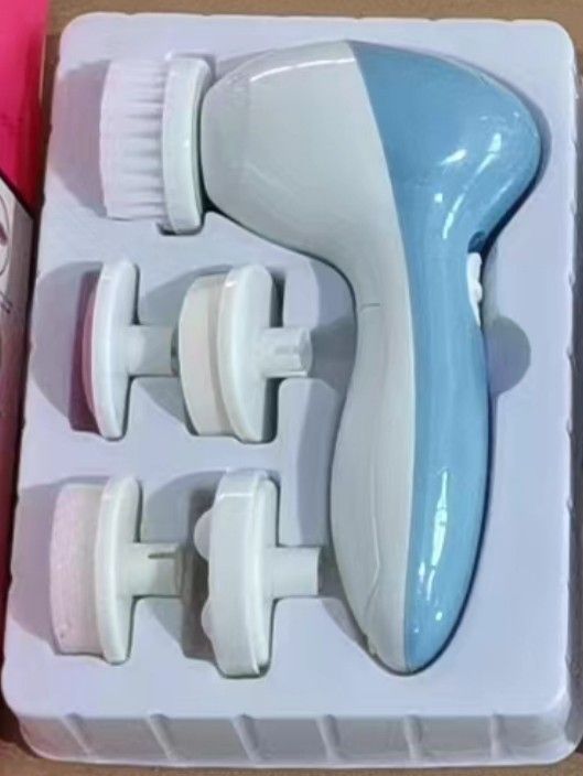Blue 5-in-1 Electric Facial Cleansing Brush - Rotating Face Scrubber with 5 Interchangeable Heads for Deep Pore Cleaning, Exfoliating & Massaging - Battery Operated (2 x AA, Not Included)