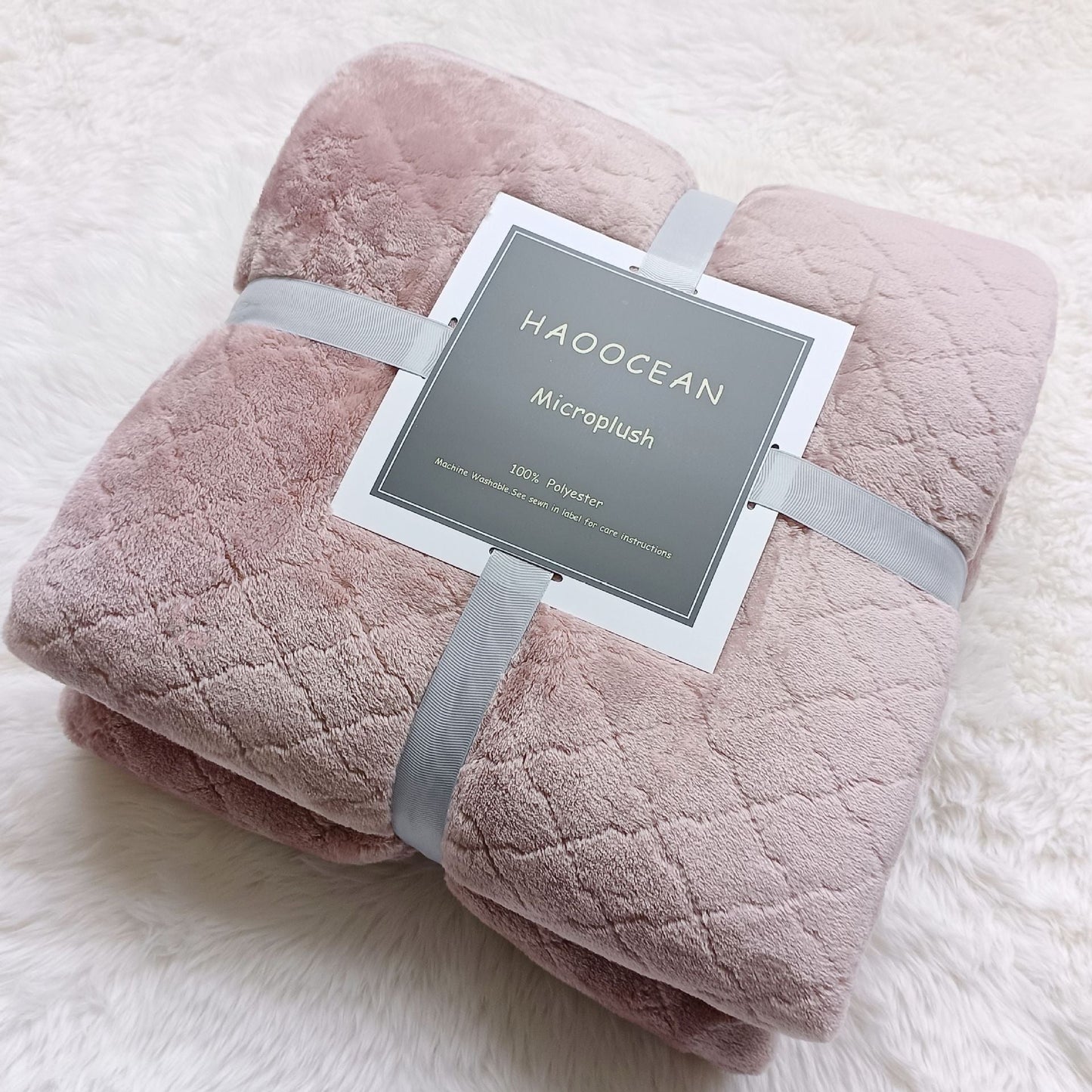 Pink 70*100cm Flannel Fleece Blanket - Quilted Diamond Pattern, Soft & Warm Polyester Throw for Office Nap, Sofa, Travel & Bed Use