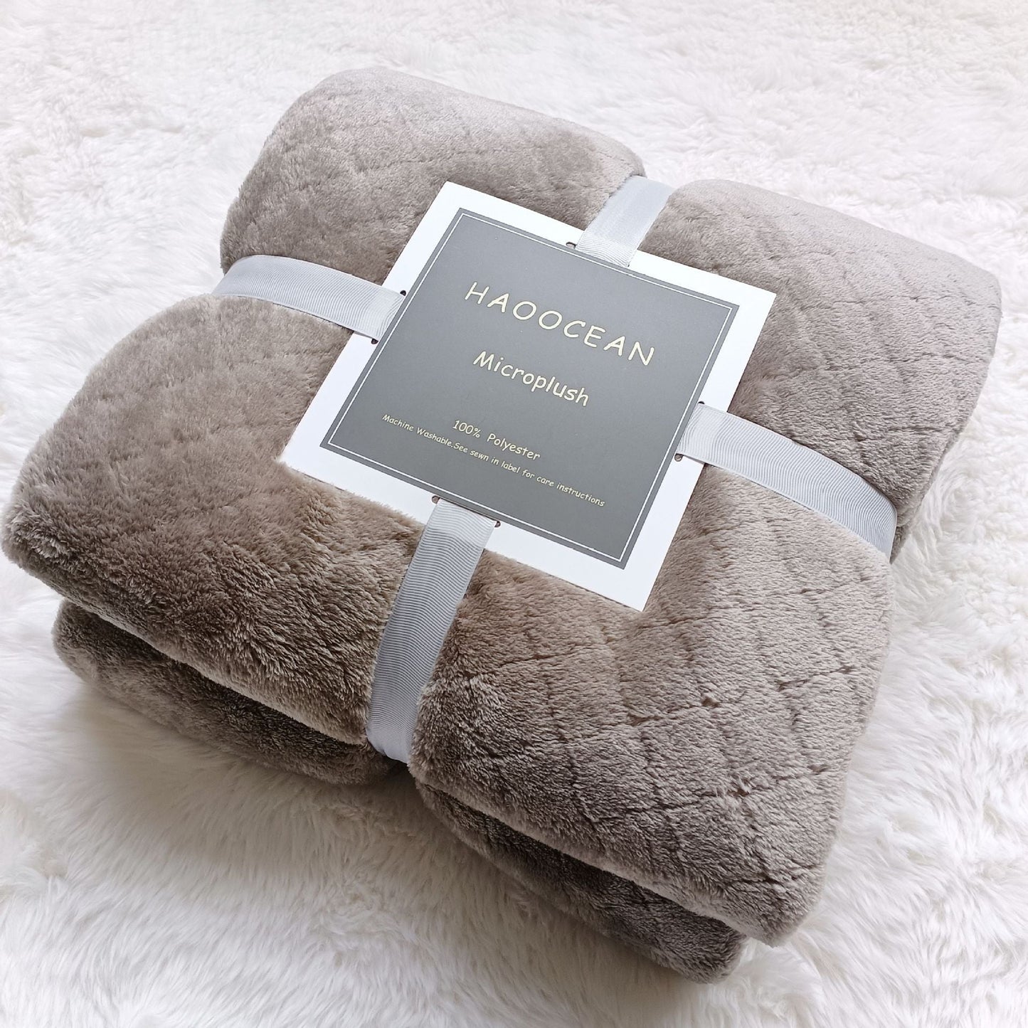 Brown 130*150cm Flannel Fleece Blanket - Quilted Diamond Pattern, Soft & Warm Polyester Throw for Office Nap, Sofa, Travel & Bed Use