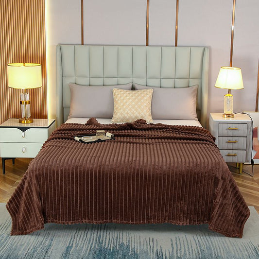 100*150cm Brown Solid Colour Flannel Throw Blanket - Thick Double-Sided Fleece with Ribbed Texture - Soft throw blanket& Lightweight for Sofa, Bed, Office Nap, Air-Conditioned Rooms - Durable, Machine Washable, Non-Shedding