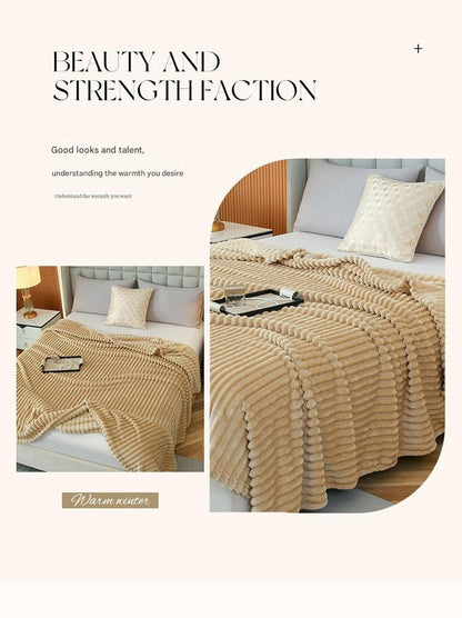 200*230cm Off-white Solid Colour Flannel Throw Blanket - Thick Double-Sided Fleece with Ribbed Texture - Soft throw blanket& Lightweight for Sofa, Bed, Office Nap, Air-Conditioned Rooms - Durable, Machine Washable, Non-Shedding