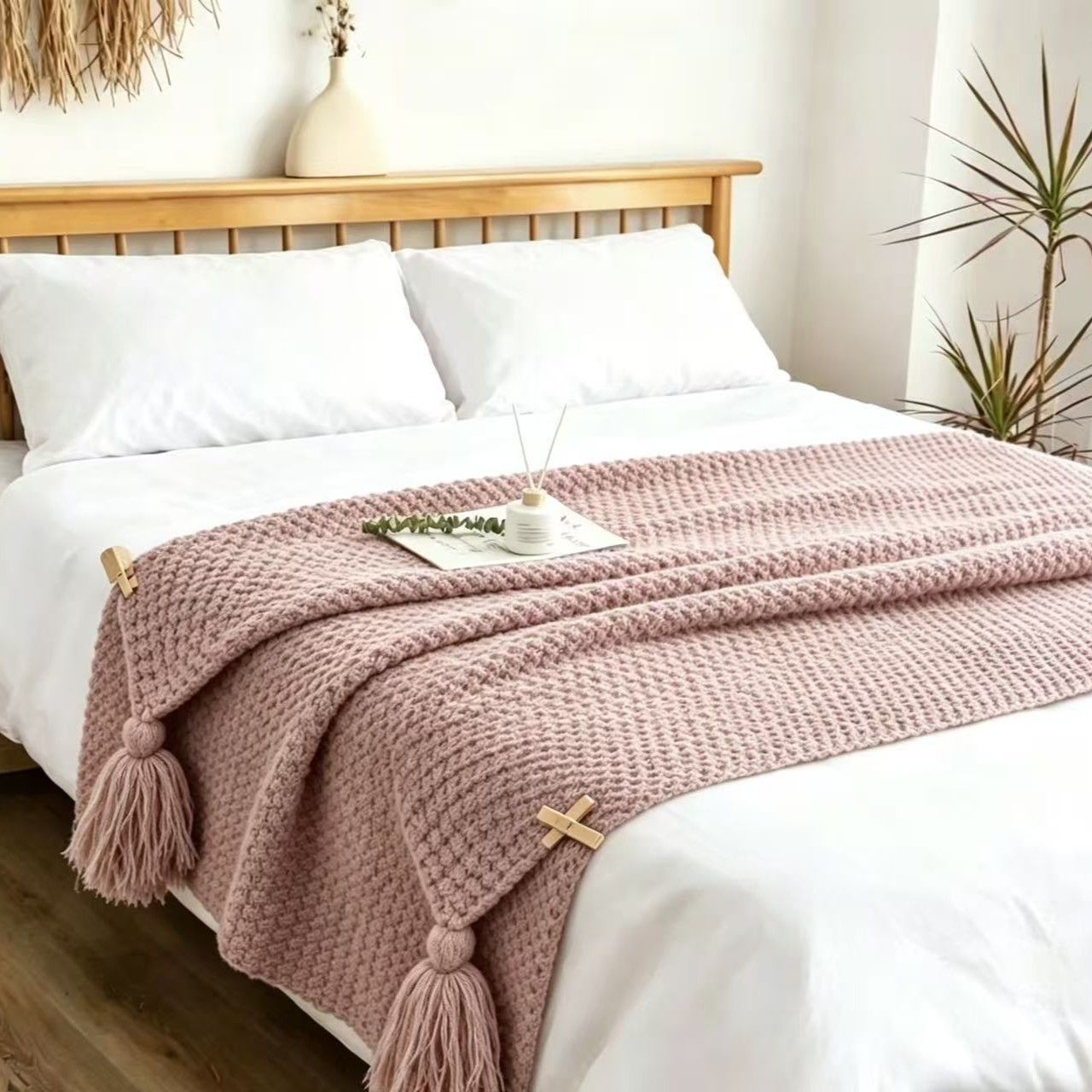 Pink 1130*170cm Nordic Style Tassel Knit Throw Blanket - Soft Polyester Sofa Blanket with Pineapple Texture - Breathable & Lightweight for Office, Couch, Travel - Boho Chic Home Decor