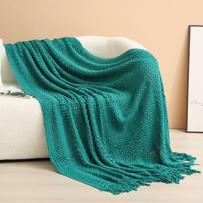 Dark green Elegant Openwork Knitted Throw Blanket with Tassels - 130x230cm Large Decorative Soft Sofa Blanket for Living Room & Bedroom - Breathable Cozy Cover for Travel & Office Nap