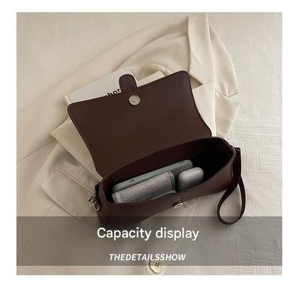 Black Fashion Retro Crossbody Bag French Chic Small Shoulder Bag Women’s Baguette Underarm Bag