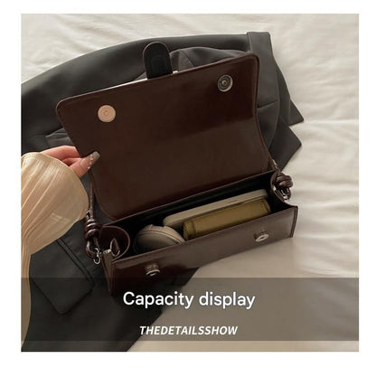 Coffee color French Chic Baguette Shoulder Bag Women’s Minimalist Crossbody Bag with Premium Feel
