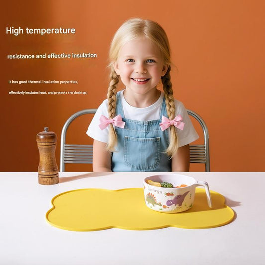 3-Piece Green Silicone Placemat Set Cloud Shape Non-Slip Heat Resistant Kids Dining Mat
