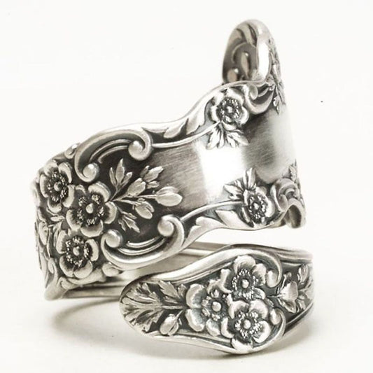 Vintage Camellia Wrap Spoon Ring with Jewelry Box, Adjustable Floral Petal Statement Open Bands for Women Men Promise Wedding Engagement Statement, Silver Plated Size 6 Circumference 51.8mm